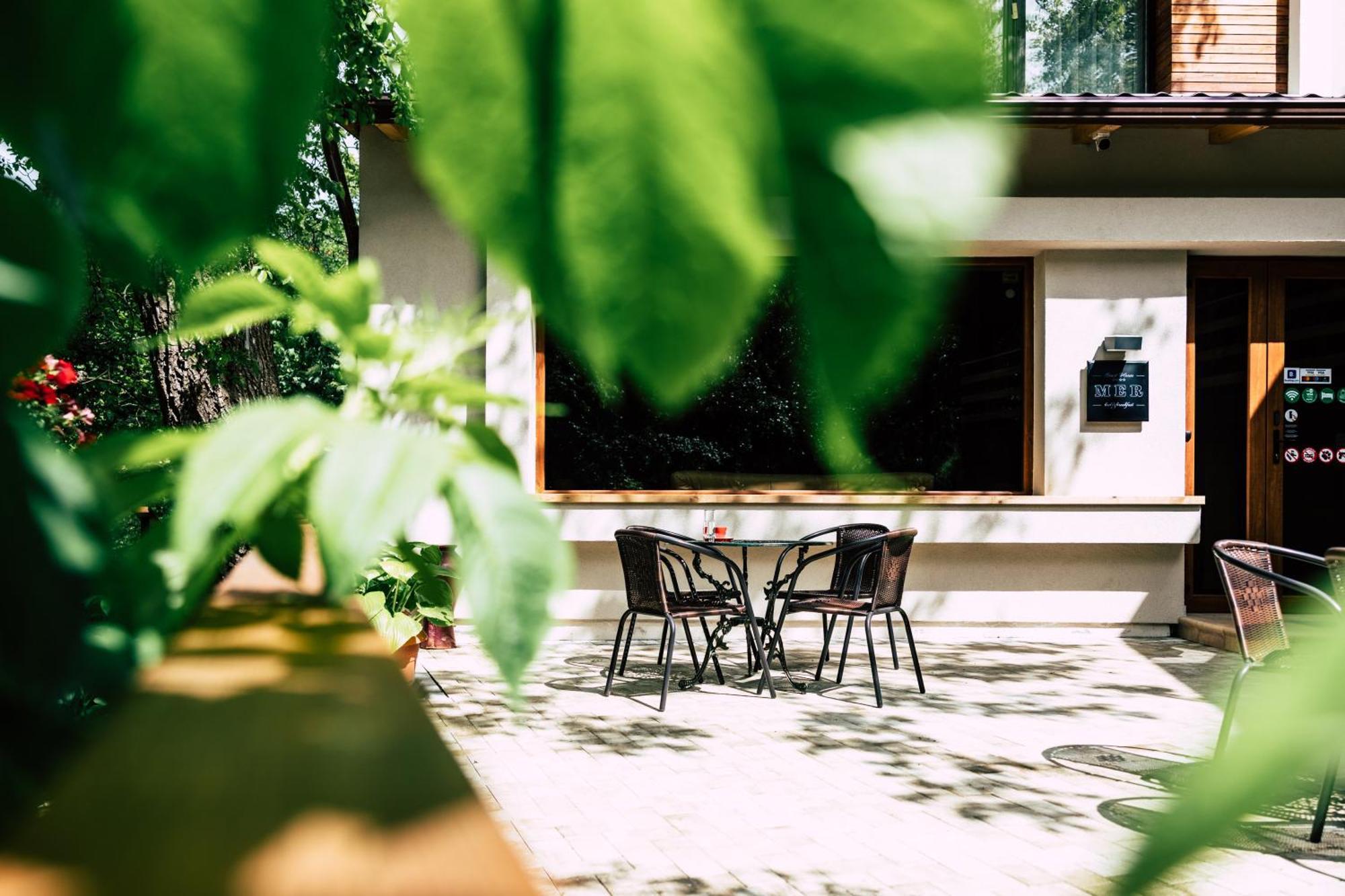Mer Guest House B&B Brasov Exterior photo