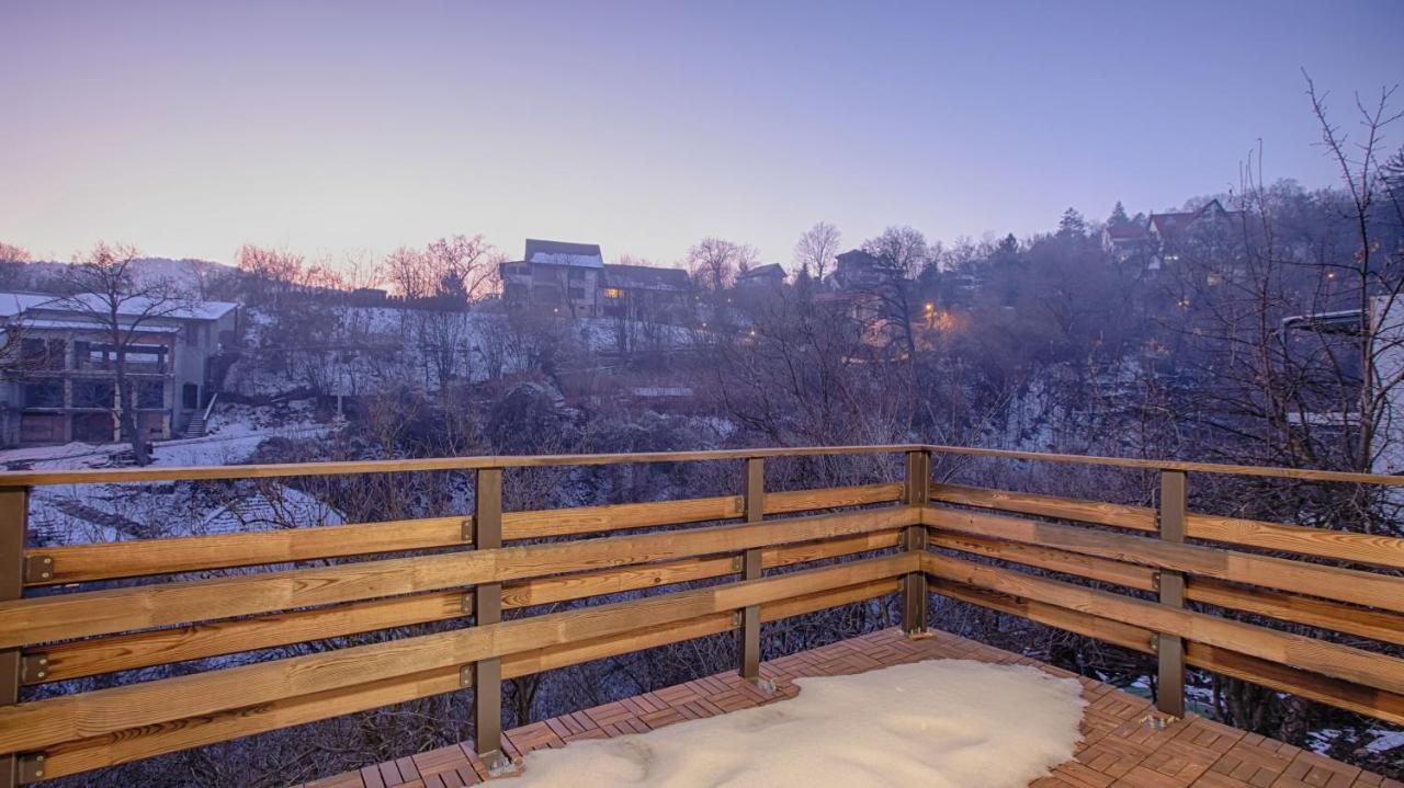 Mer Guest House B&B Brasov Exterior photo