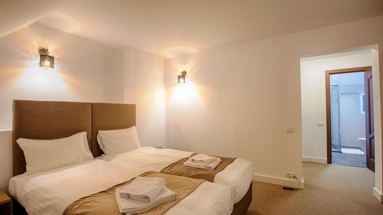 Mer Guest House B&B Brasov Exterior photo