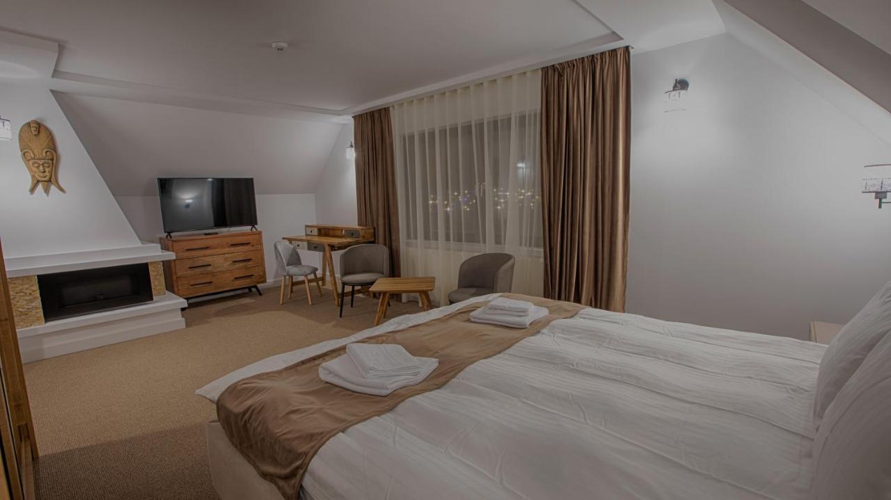 Mer Guest House B&B Brasov Exterior photo