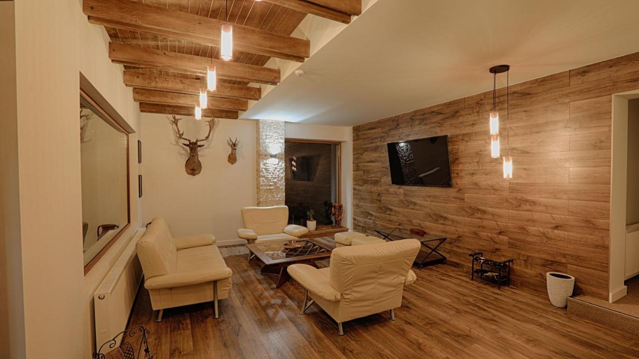 Mer Guest House B&B Brasov Exterior photo
